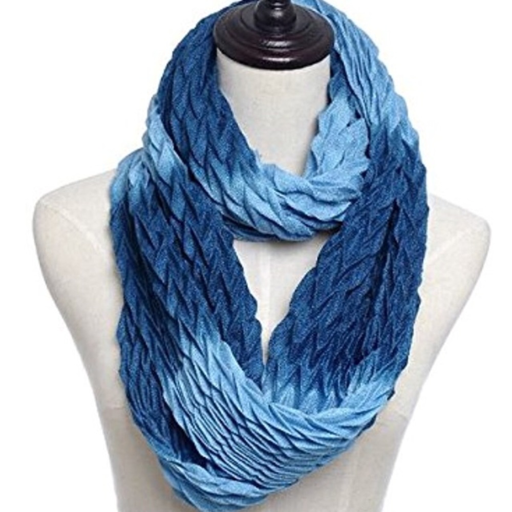 NWT! Two Toned Infinity Scarf